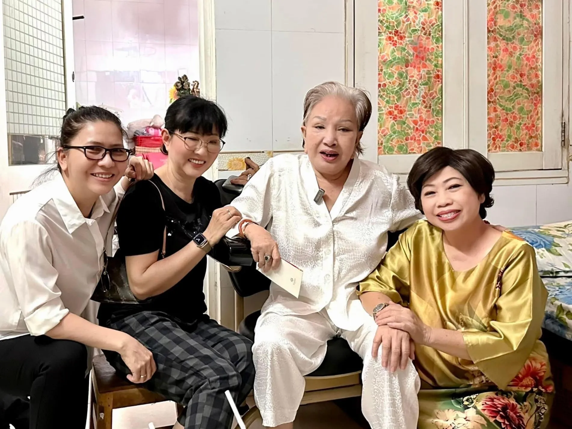 hong-nga-bi-youtuber-lam-phien-1