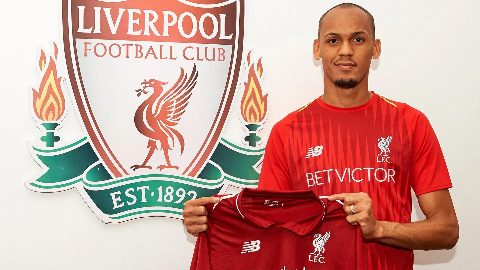 Góc Liverpool: Có Fabinho đã là đủ? - Bóng Đá