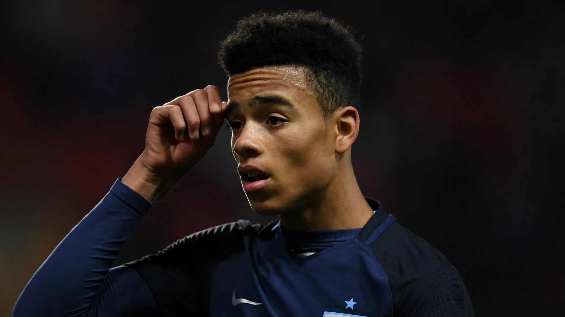 Manchester United fans think Mason Greenwood is the new Robin van Persie - Bóng Đá