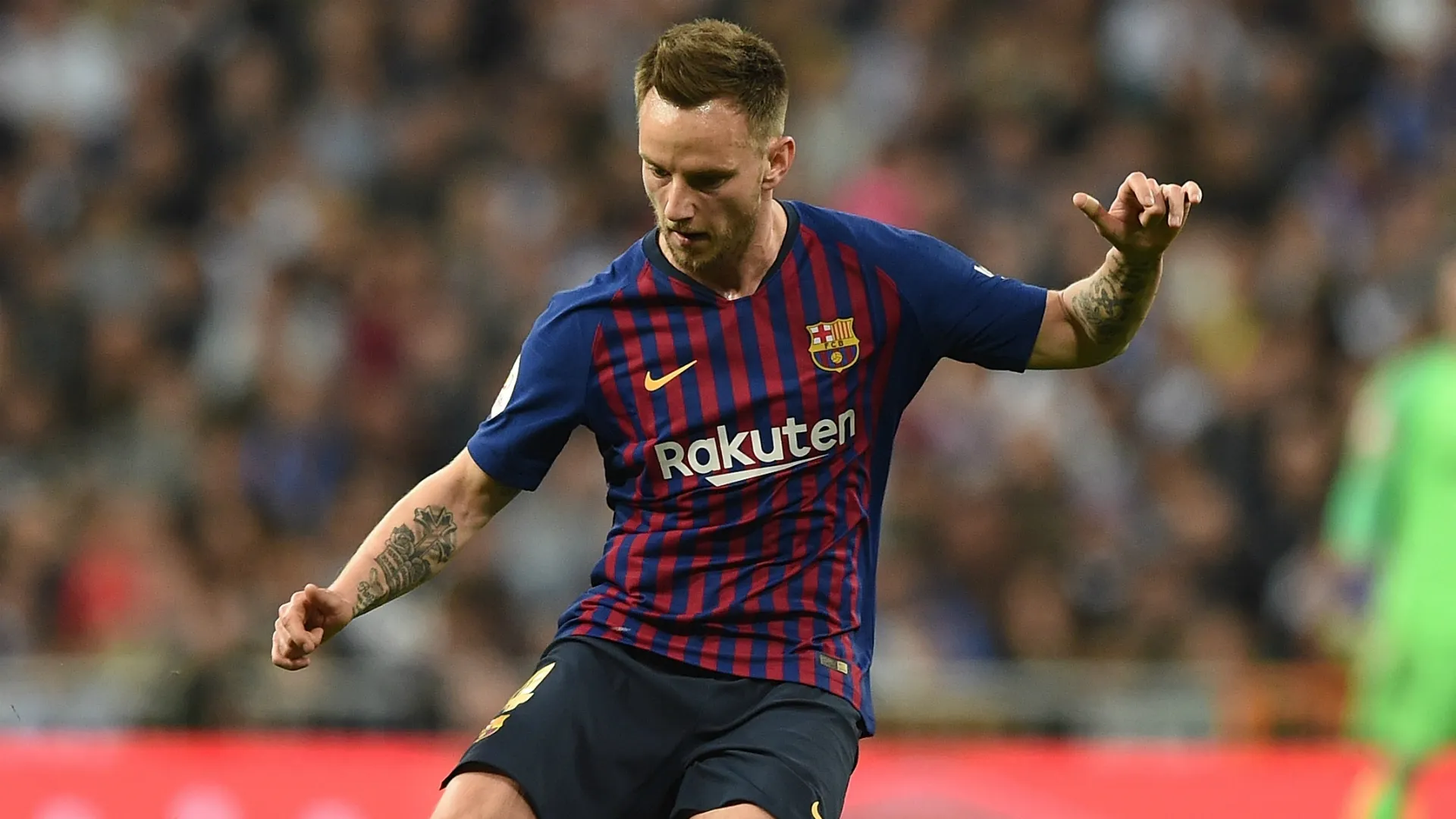 Barca đòi 55m cho Rakitic - Bóng Đá