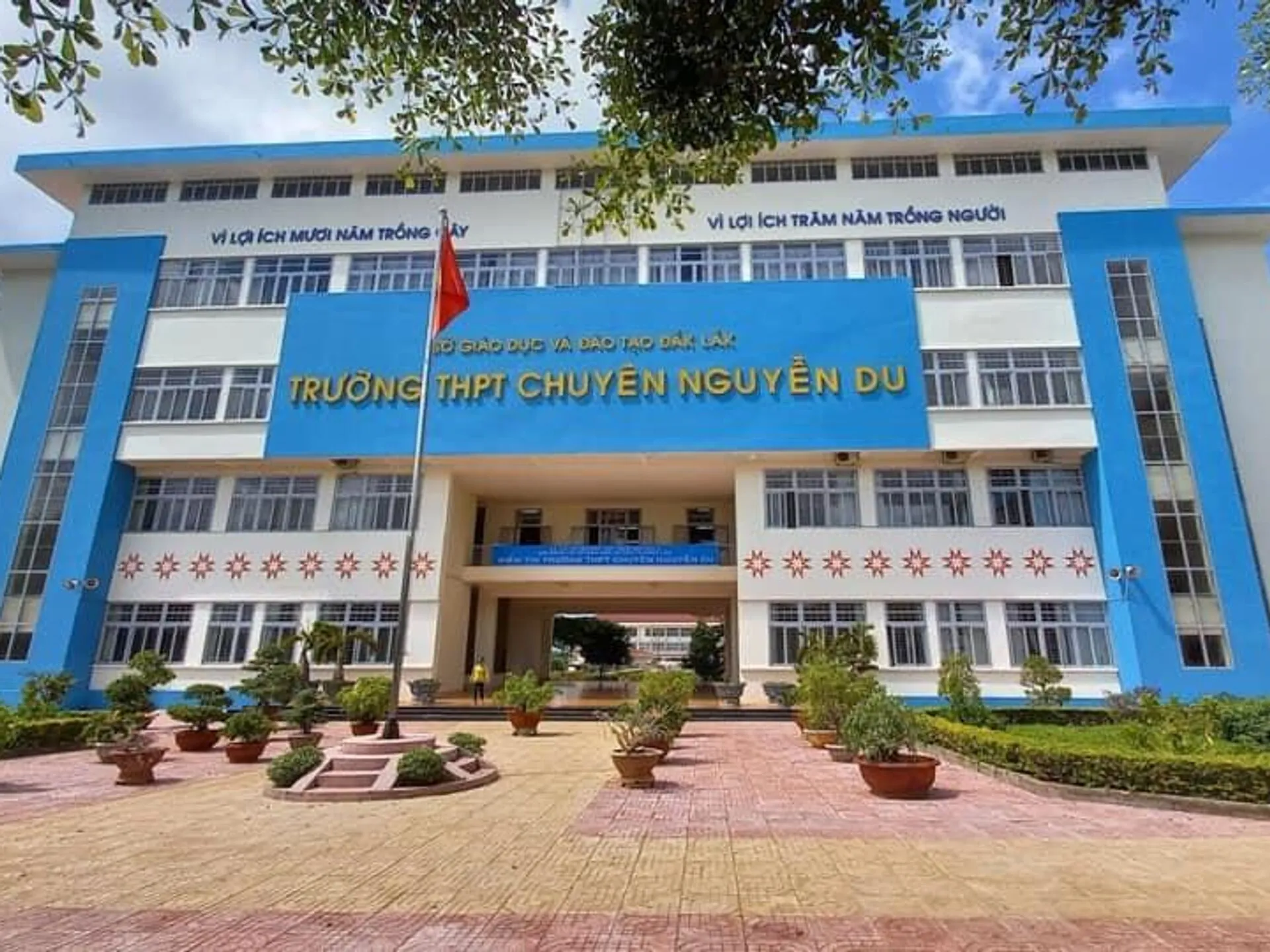 truong-nguyen-du