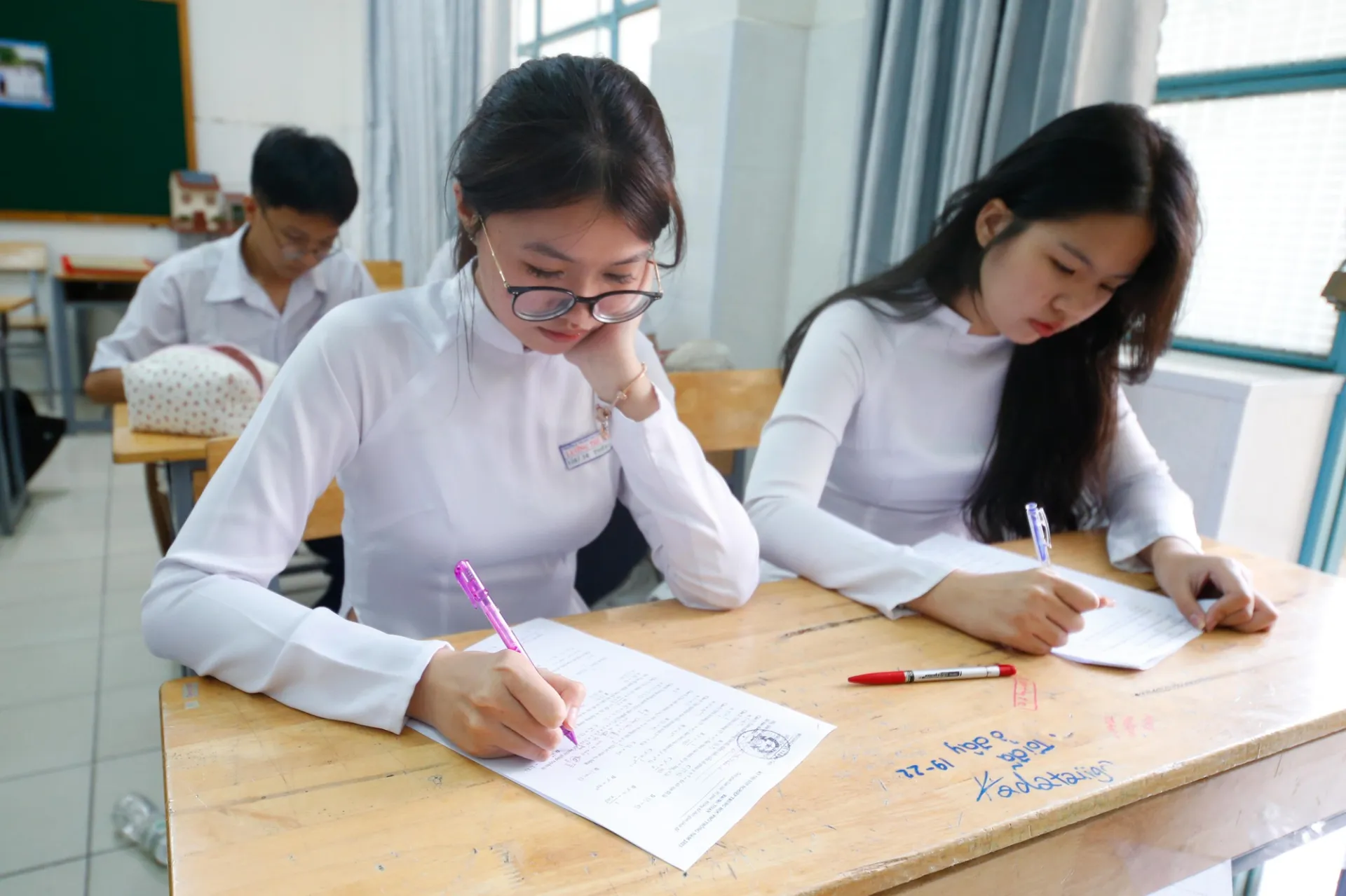 di-thi-quen-can-cuoc-cong-dan-co-duoc-dung-vneid-thay-the-khong-4
