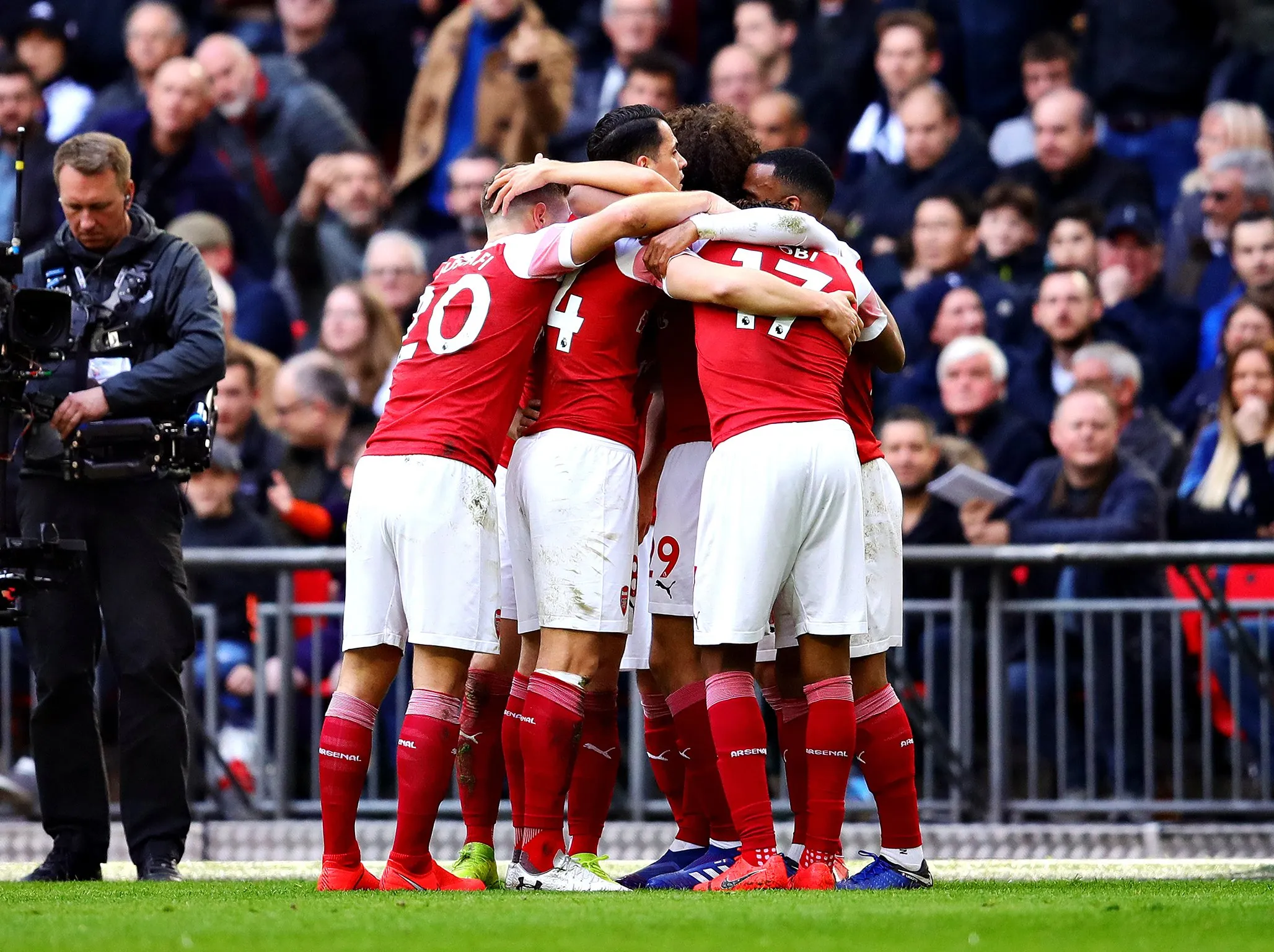 Arsenal boss Unai Emery tells his players to do ONE thing to beat Napoli in Europa League - Bóng Đá