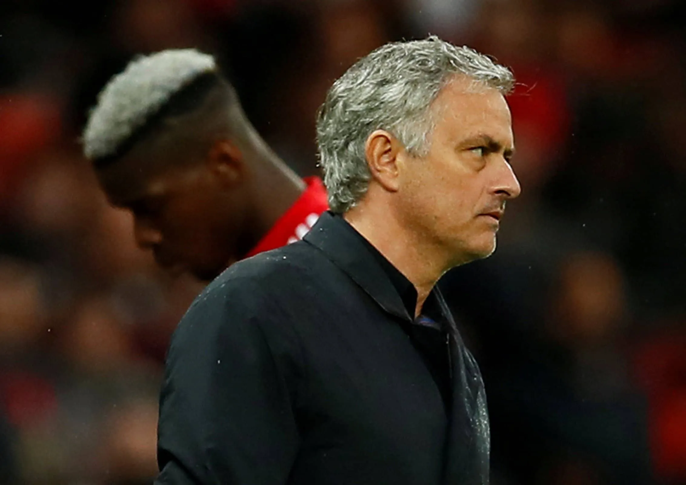 Chùm ảnh: Mourinho trở về quê nhà - Bóng Đá