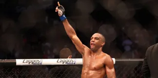 Edson Barboza gặp khó trên con đường tìm kiếm chiếc đai UFC.