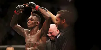 Israel Adesanya đang là nhà vô địch hạng trung của UFC.