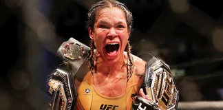 Amanda Nunes là đương kim vô địch hạng gà của nữ.