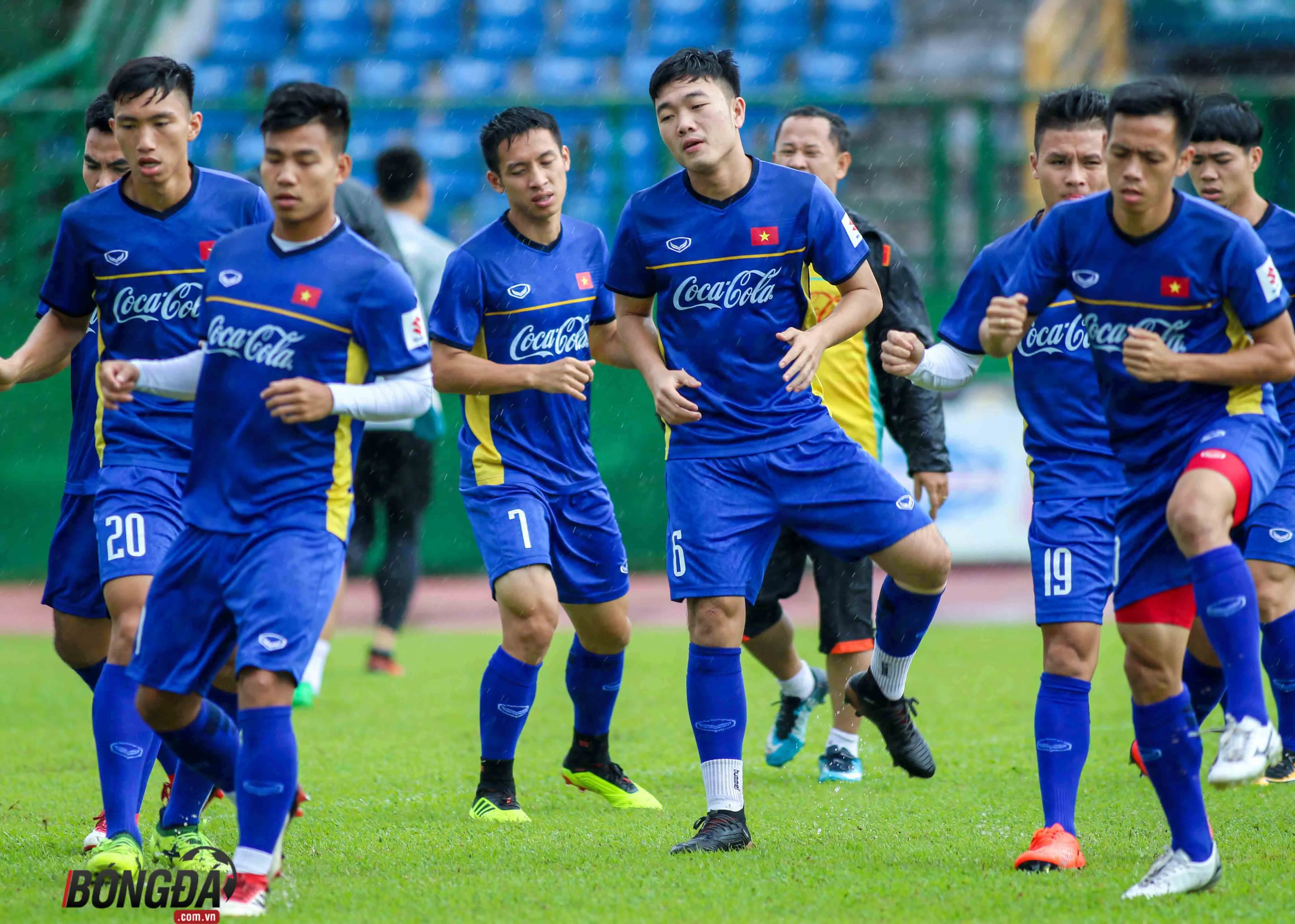 Lộ danh sách ĐT Việt Nam được HLV Park Hang-seo triệu tập chuẩn bị AFF Cup 2018 - Bóng Đá