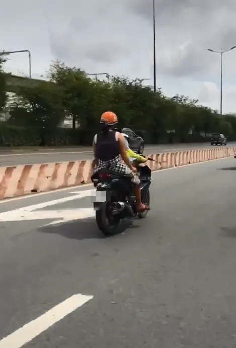 Hình ảnh cắt từ clip.