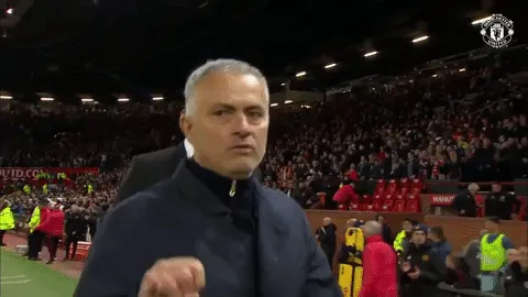 Tiết lộ: 4 từ Mourinho văng tục trên sóng truyền hình bị FA 'sờ gáy' - Bóng Đá