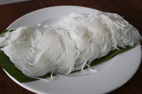 phan-biet-bun-sach-va-bun-nhiem-hoa-chat (4)