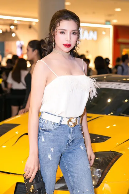 tra-ngoc-hang-phau-thuat 2