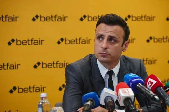 Berbatov kêu Man Utd ký 2 tân binh - Bóng Đá