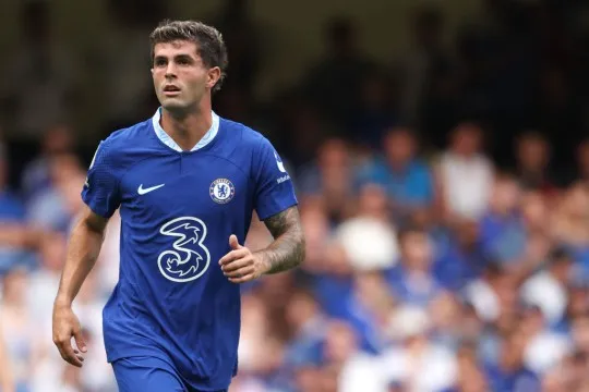 Frustrated Chelsea star Christian Pulisic keen to join Man Utd on loan - Bóng Đá