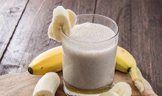 banana-smoothies-1