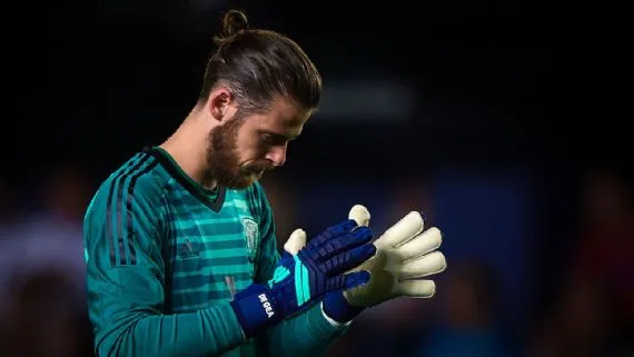 De Gea hay Kepa Arrizabalaga, HLV Enrique đã có sự lựa chọn - Bóng Đá