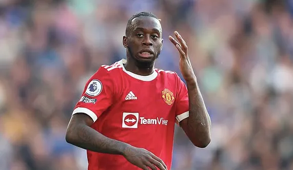 Manchester United are 'set to make a MASSIVE £40m loss' on Aaron Wan-Bissaka  - Bóng Đá