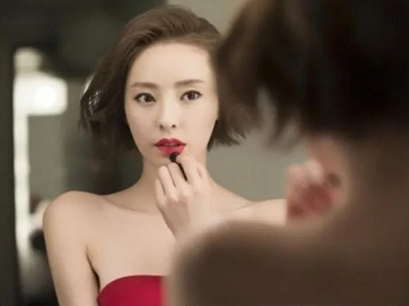 Một người phụ nữ có quan điểm riêng chính là người quyến rũ nhất và sẽ không dễ bị thao túng. (ảnh minh họa)