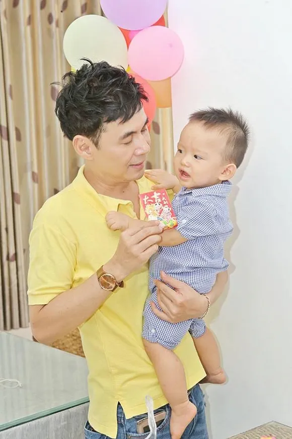 ca-si-doan-truong-phnutoday 3