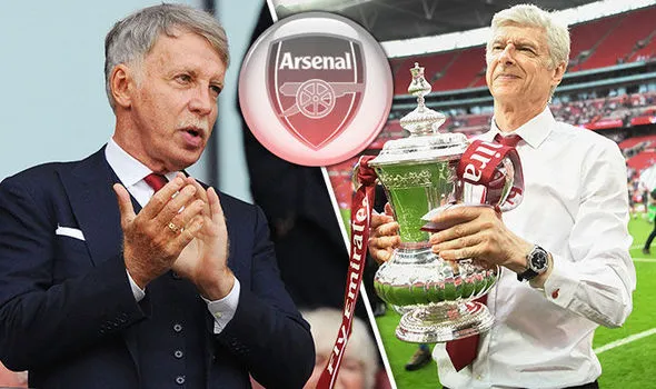 Vì một người, HLV Wenger buộc phải