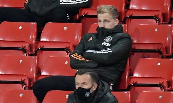 Ngã ngửa với con số thật sự của Van de Beek ở Man Utd - Bóng Đá