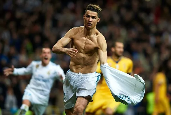Ronaldo lại lập kỉ lục và những thống kê sau trận đại chiến Real - Juventus - Bóng Đá