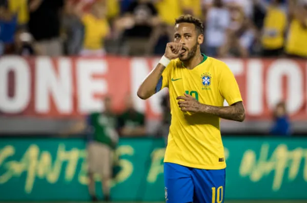 Neymar tái hiện hình ảnh quen thuộc tại World Cup - Bóng Đá