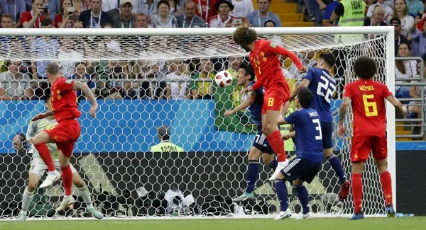 Marouane Fellaini: Bóng đá bắt đầu từ những điều đơn giản nhất - Bóng Đá