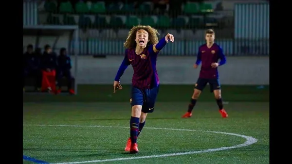 Barca không hối hận vì để Xavi Simons ra đi - Bóng Đá