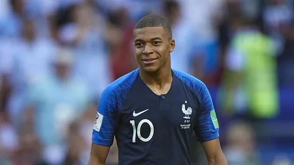 Mbappe khen ngợi Liverpool - Bóng Đá