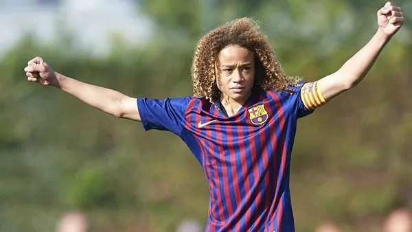 Barca không hối hận vì để Xavi Simons ra đi - Bóng Đá