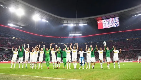 Nhìn lại thảm bại của Bayern ngay tại thánh địa Allianz Arena - Bóng Đá