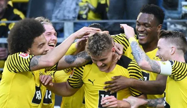 Haaland lên đồng, Dortmund thắng hủy diệt 6-1 - Bóng Đá