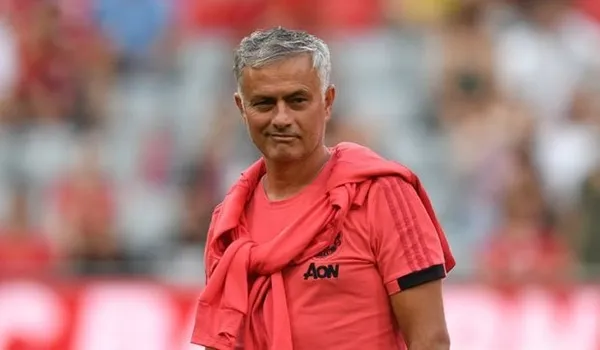 MU hoang mang cực độ: Mourinho, vì sao và vì sao? - Bóng Đá