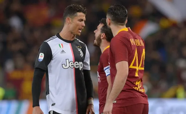 Ronaldo không đổi áo với AS Roma - Bóng Đá