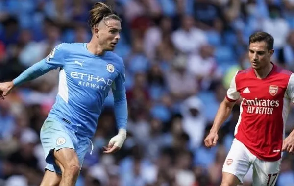 ‘HUGE GULF’ – MARK LAWRENSON PREDICTS ARSENAL VS MAN CITY SCORELINE - Bóng Đá