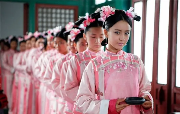 hoang-de-tuyen-the-thiep-7