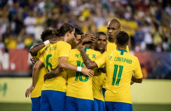 Neymar tái hiện hình ảnh quen thuộc tại World Cup - Bóng Đá