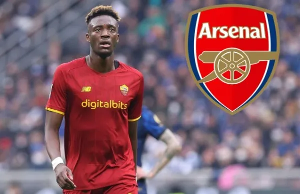 Arsenal tăm tia Abraham, AS Roma đã có câu trả lời - Bóng Đá