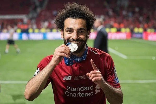 M.U, Bayern, Real ra giá cho Salah - Bóng Đá