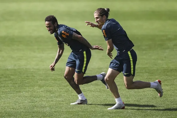 filipe-luis-hopes-neymar-returns-to-barca-for-the-good-of-brazilian-football - Bóng Đá