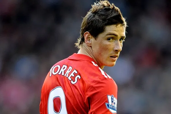 PETER CROUCH: Sanchez giống Fernando Torres - Bóng Đá
