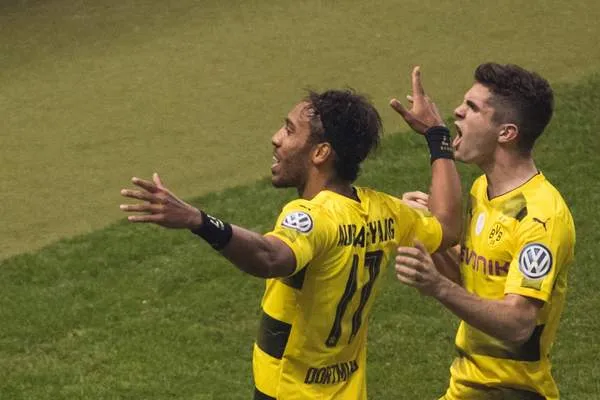 Pulisic nhận lời khuyên từ Aubameyang về Chelsea - Bóng Đá