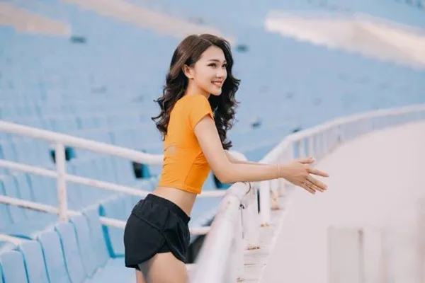 Vẻ khả ái của hot girl xứ Nghệ là bạn gái tin đồn của Văn Đức U23 - Bóng Đá