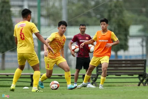 4 cầu thủ U20 Việt Nam lần đầu làm việc với HLV Troussier ở đội U23 - Bóng Đá