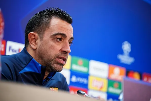 Xavi nói gì trước nguy cơ bị loại khỏi Champions League? - Bóng Đá