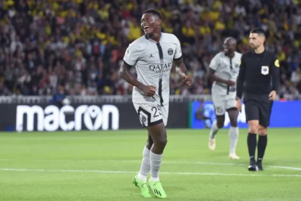 Mbappe lập cú đúp, PSG thắng dễ Nantes ngay trên sân khách - Bóng Đá