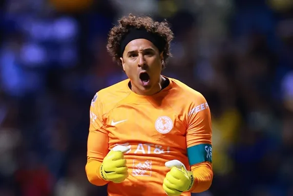 Ochoa lại tỏa sáng ở World Cup - Bóng Đá