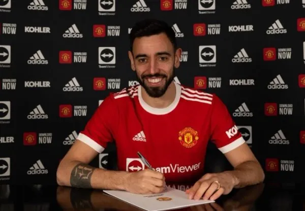 Sếp lớn Man Utd lý do quyết định gia hạn với Bruno Fernandes - Bóng Đá