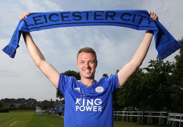 Jonny Evans gia nhập Leicester  - Bóng Đá